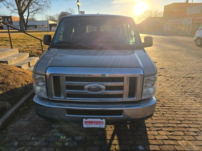 2009 Ford Econoline Wagon XL