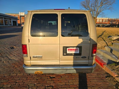 2009 Ford Econoline Wagon XL