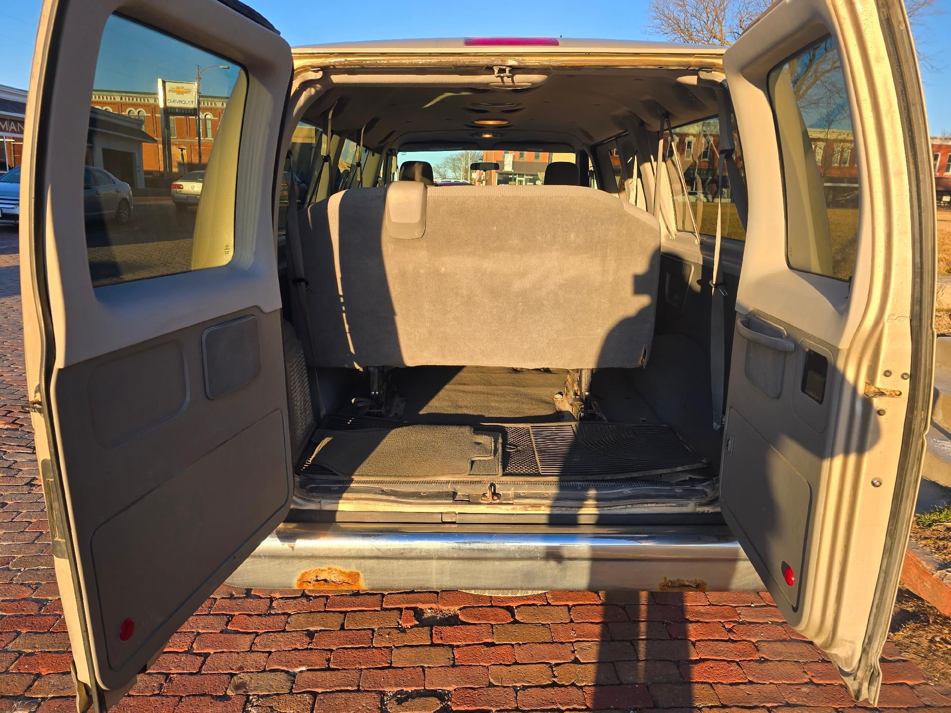 2009 Ford Econoline Wagon XL