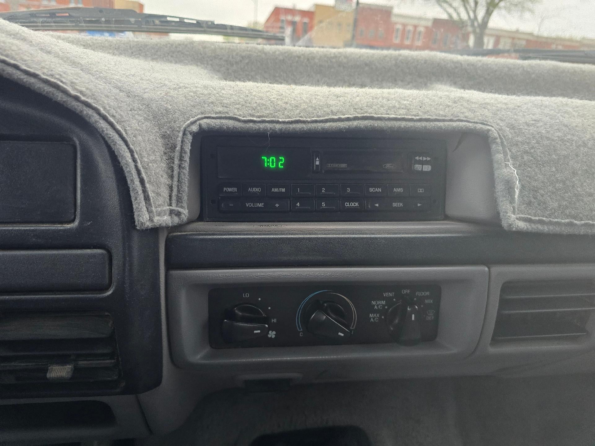 1996 Ford F-250 Base