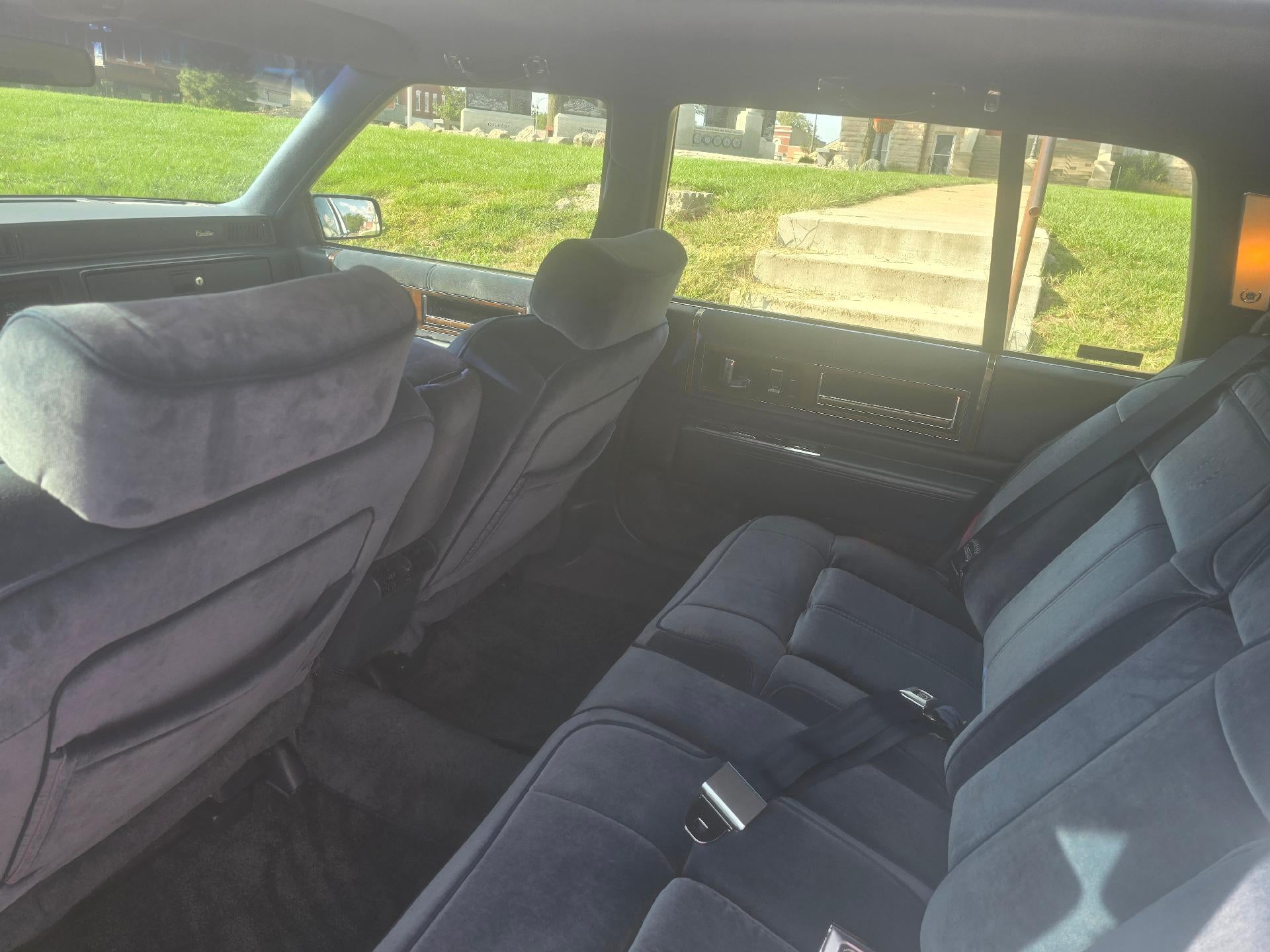 1991 Cadillac Deville Base