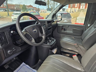 2008 Chevrolet Express Passenger 3500 Base