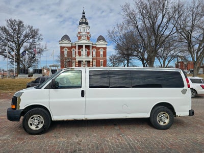 2008 Chevrolet Express Passenger 3500 Base