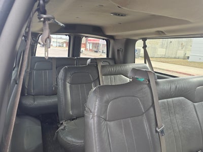 2008 Chevrolet Express Passenger 3500 Base