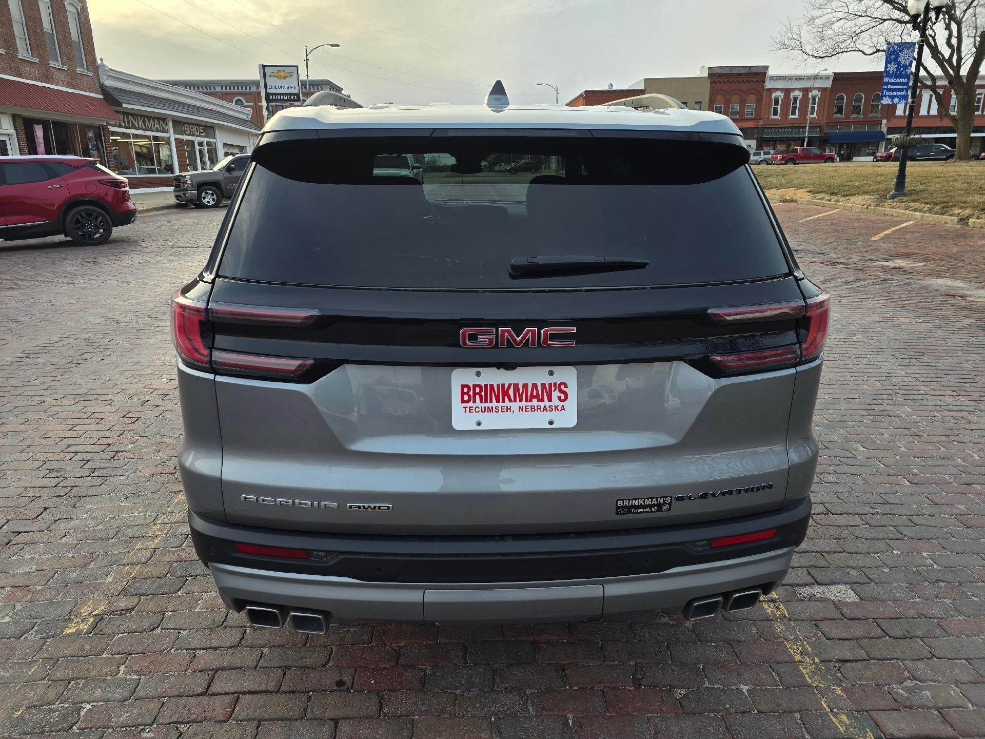 2025 GMC Acadia Elevation