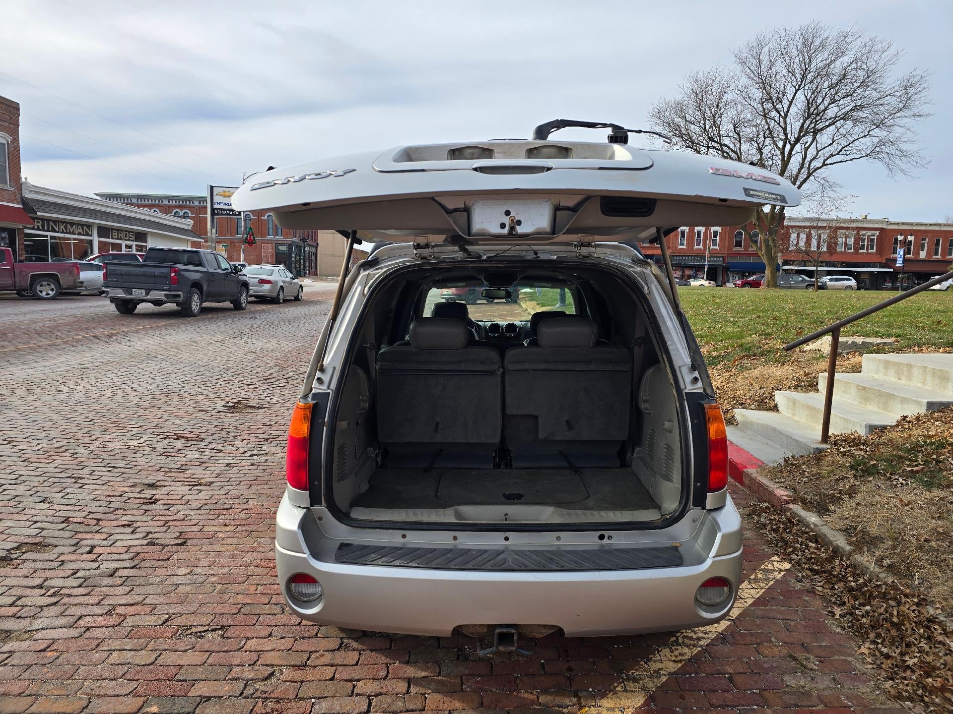 2004 GMC Envoy XL SLT