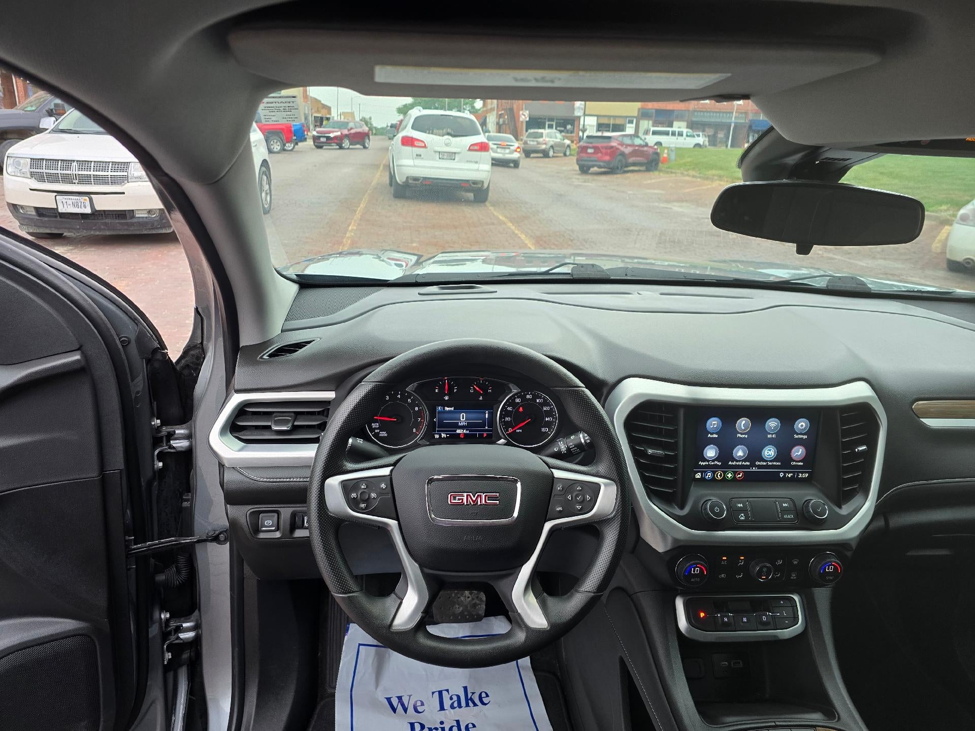 2023 GMC Acadia SLE