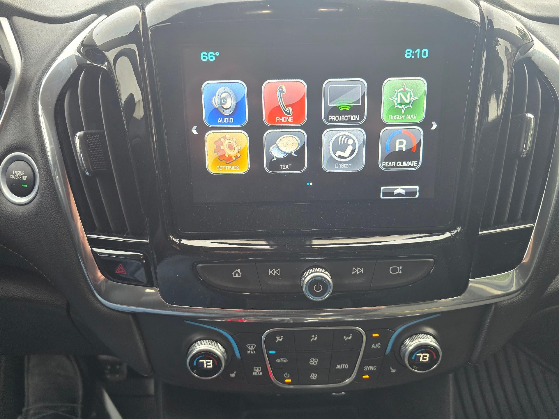 2018 Chevrolet Traverse LT Cloth
