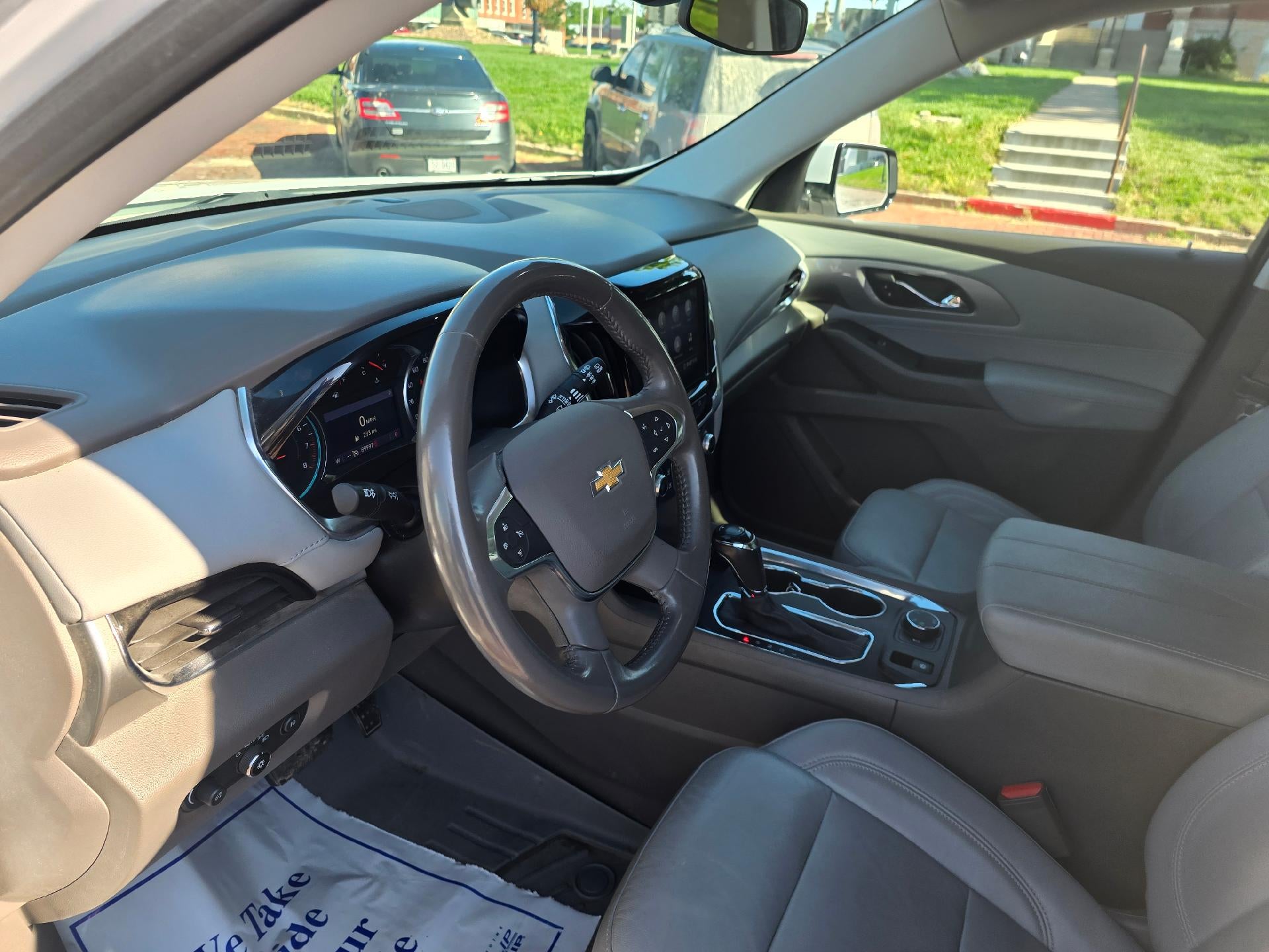 2020 Chevrolet Traverse LT Leather