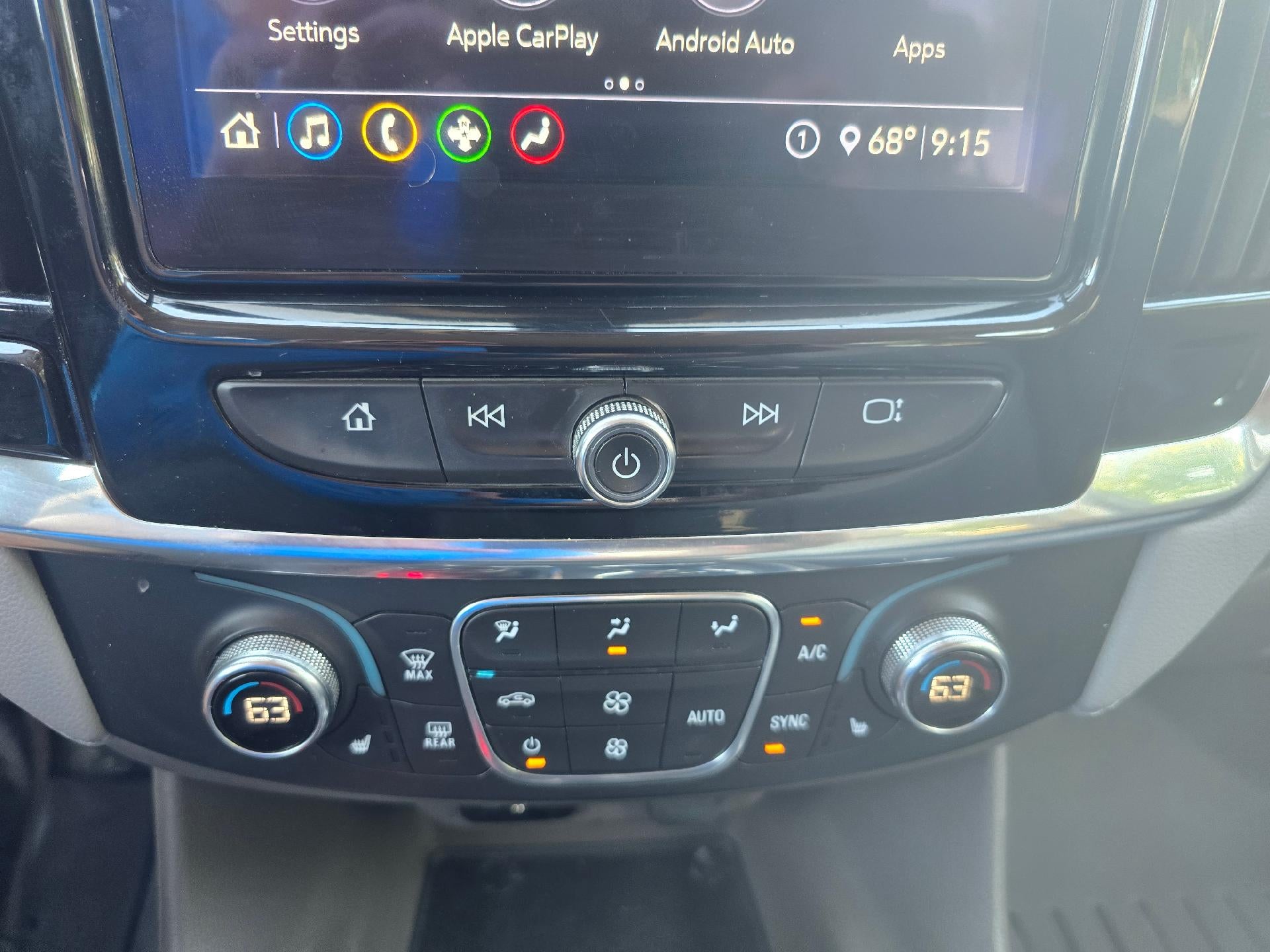 2020 Chevrolet Traverse LT Leather