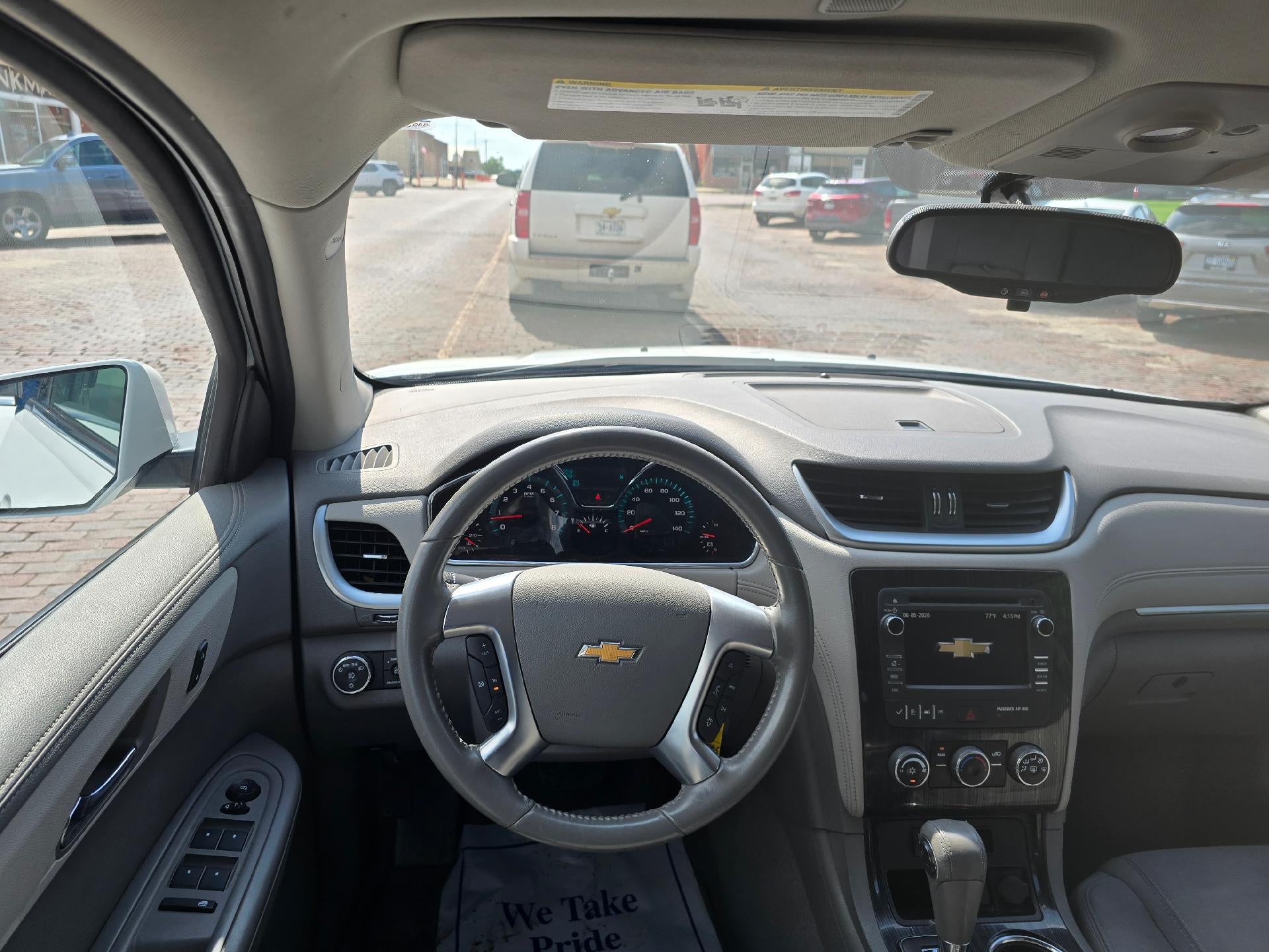 2017 Chevrolet Traverse LT