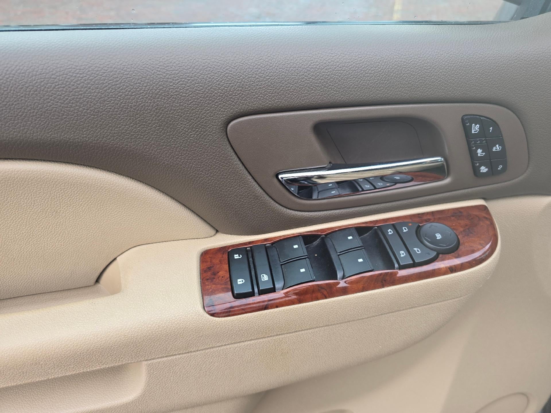 2012 Chevrolet Suburban LTZ