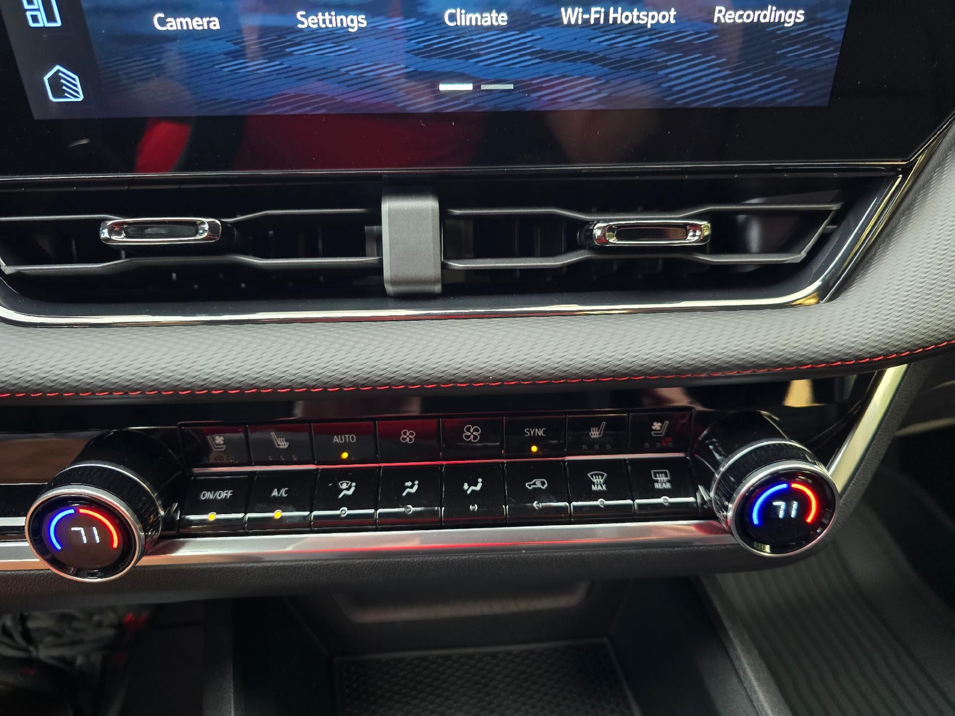 2027 Chevrolet Equinox RS - Photo 15