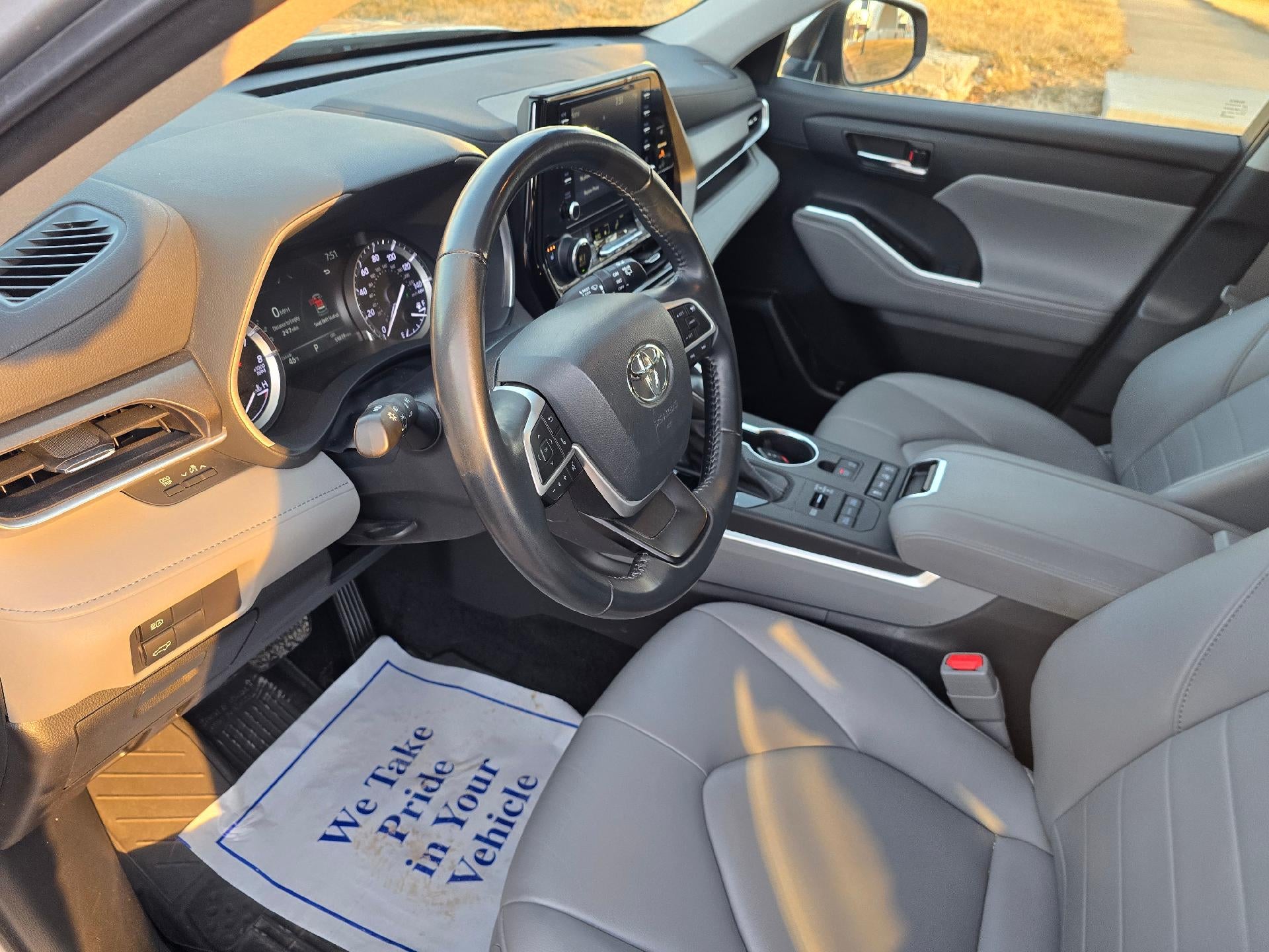 2022 Toyota Highlander XLE