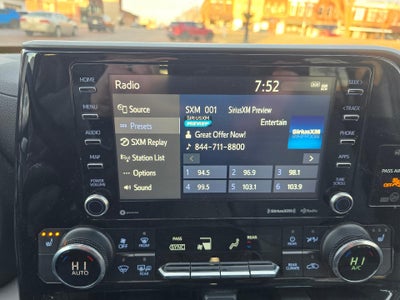 2022 Toyota Highlander XLE