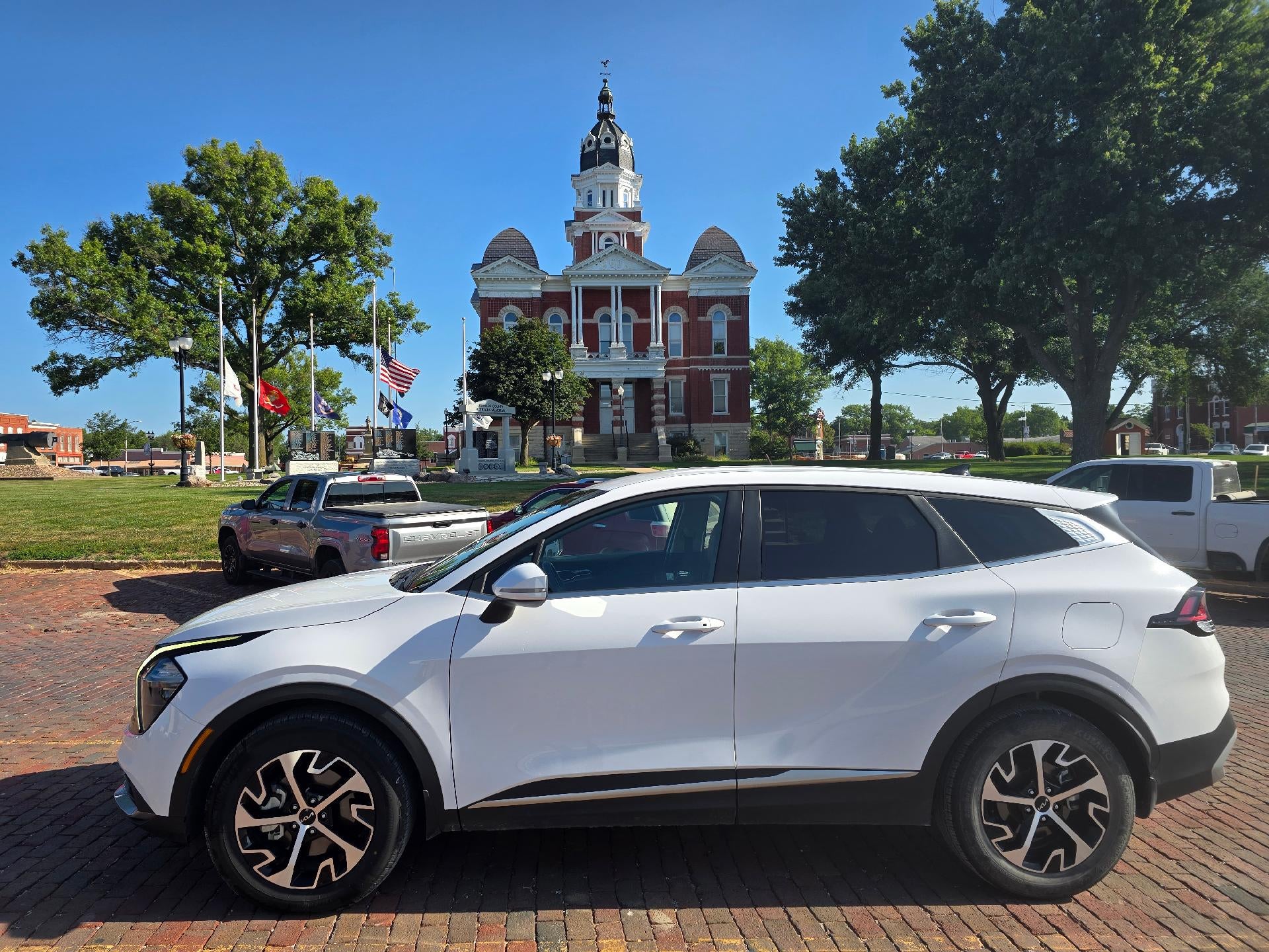 2023 Kia Sportage EX