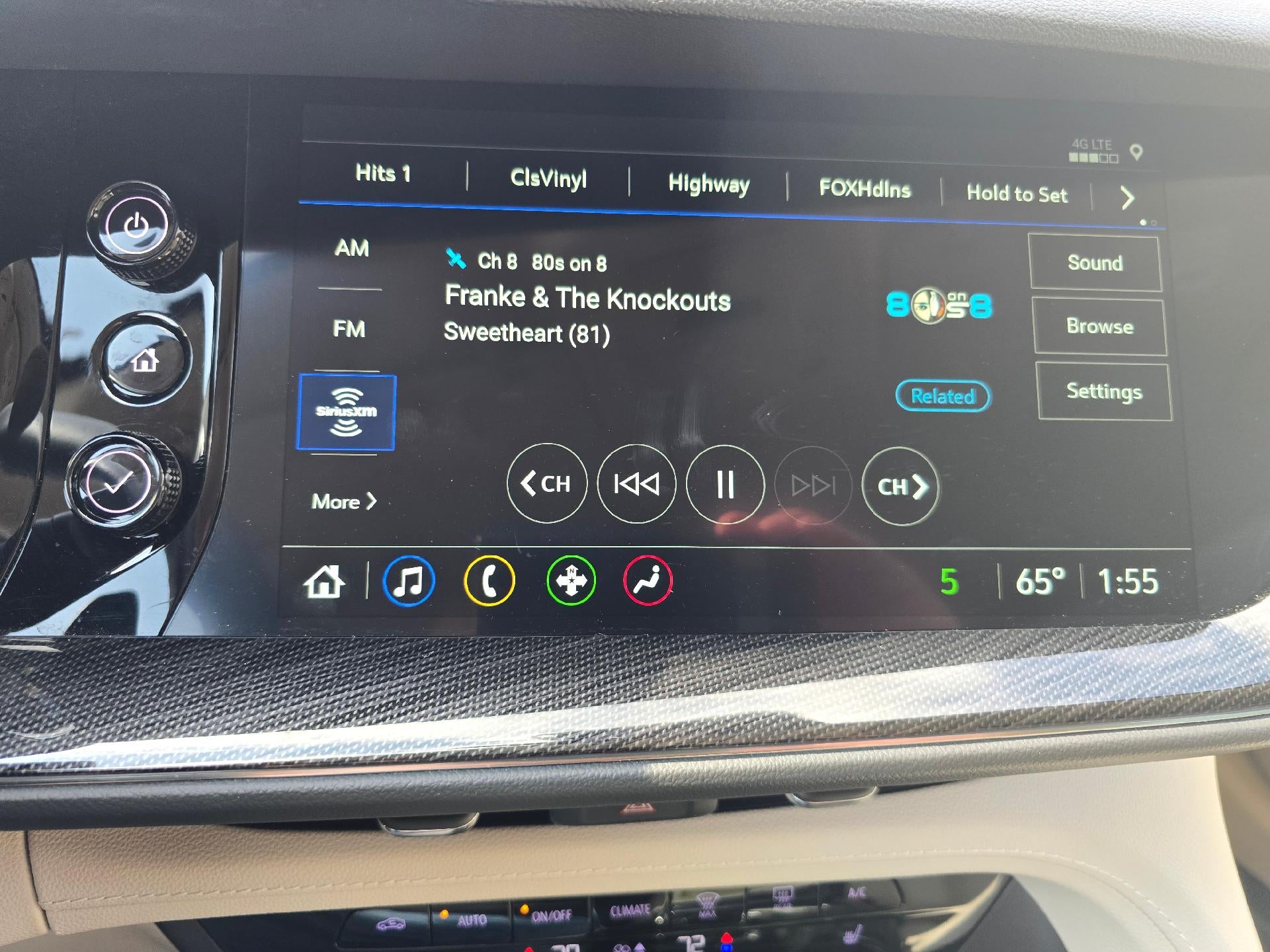 2022 Buick Envision Essence